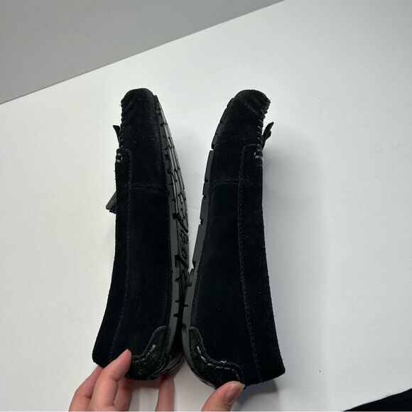 UGG Women's Black Suede Moccasins 7 - Picture 9 of 11